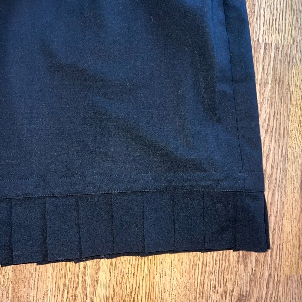 Express Skirt - Picture 3 of 4